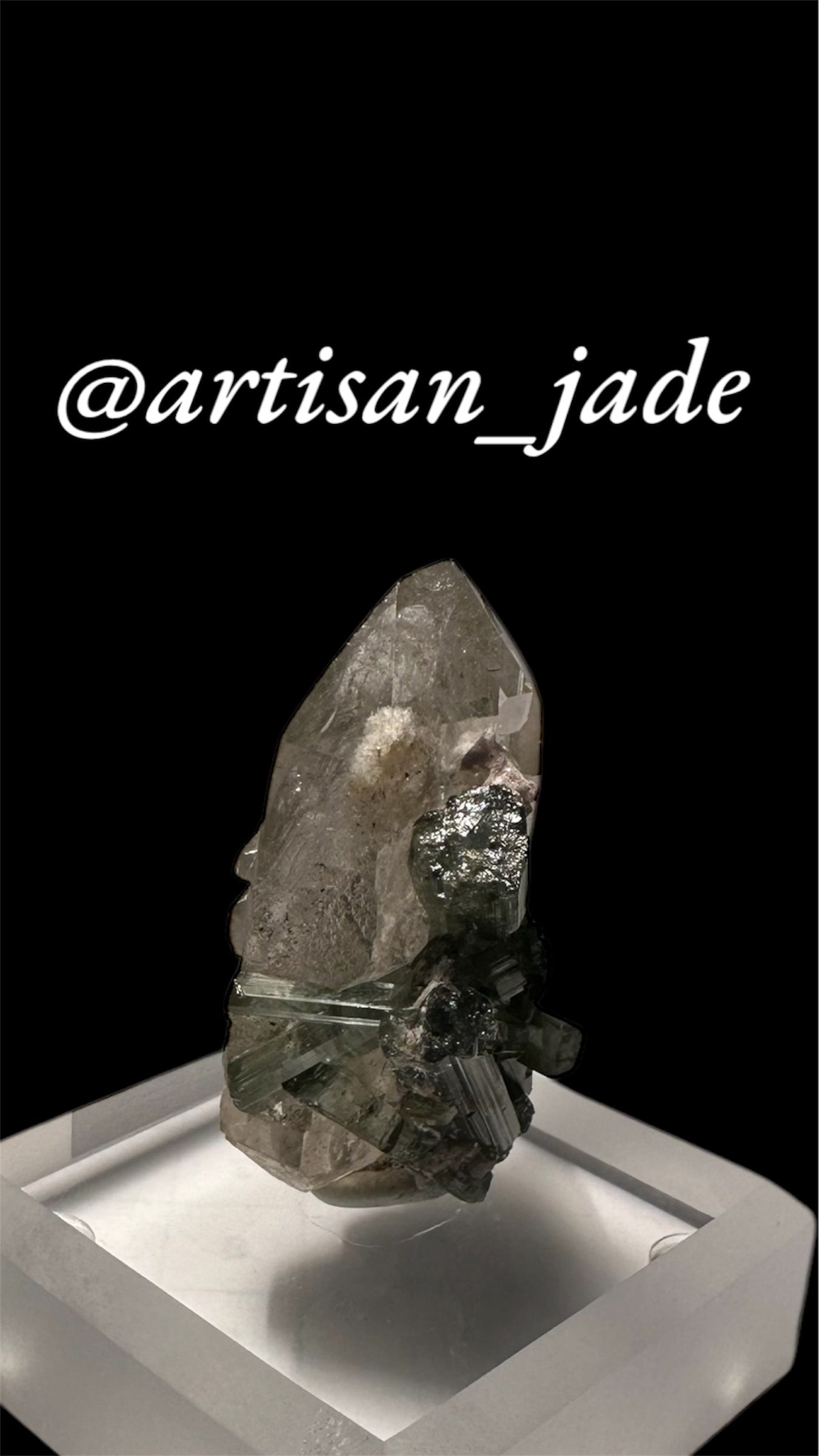 2D Quan-Yin: Green Tourmaline in Clear Quartz